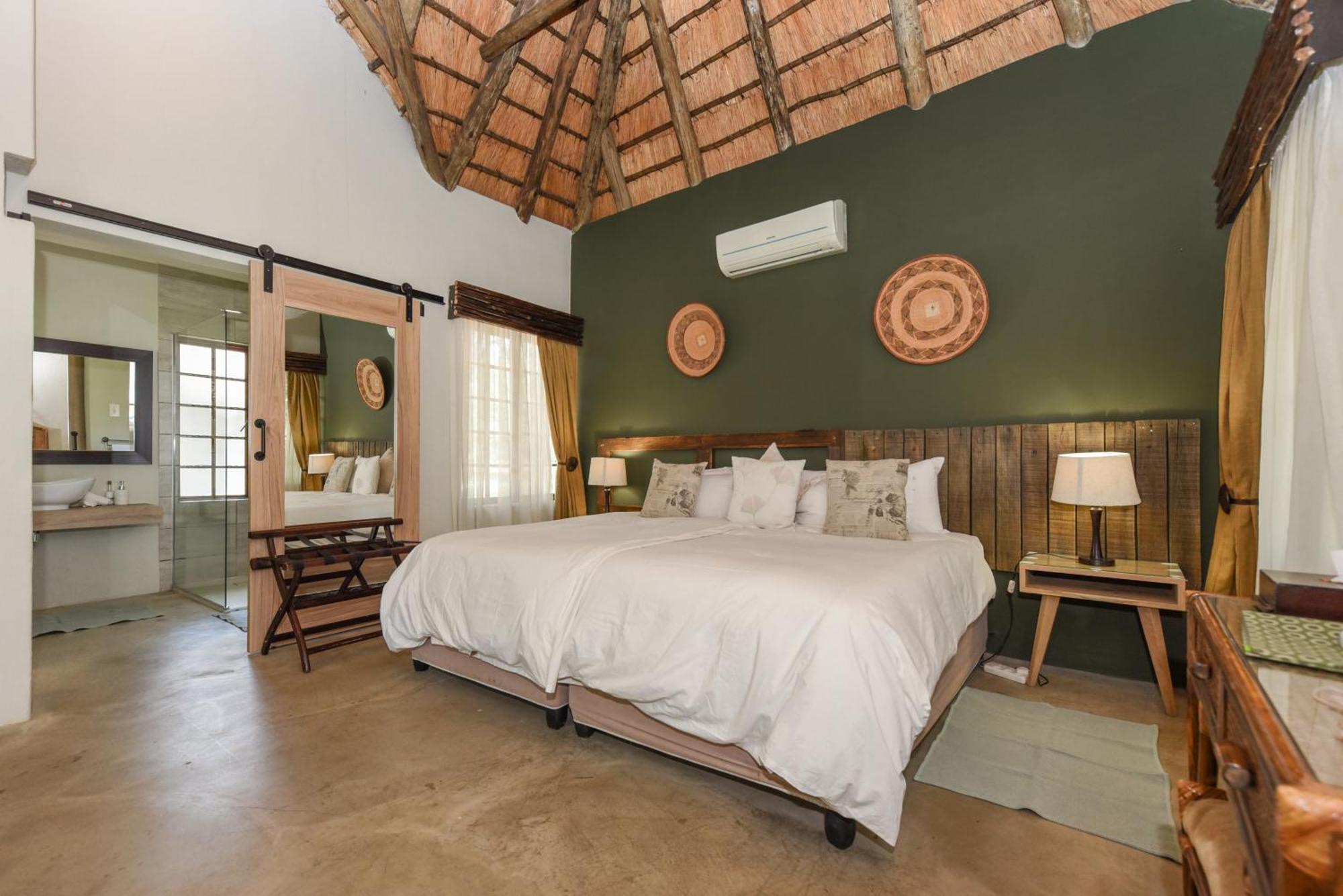 Mziki Safari Lodge Vaaldam Værelse billede